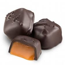 Dark Chocolate Vanilla Caramels - Brown Pralines and Sweets